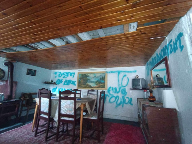 symfonoyn-tin-klironomia-dielysan-exochiki-katoikia-tyrnaviti-moyzaki