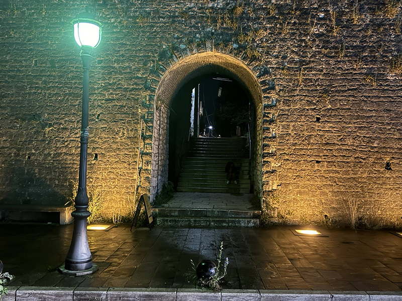 Ιωάννινα: Mια πόλη με πλούσια ιστορία και φυσική ομορφιά! ️️