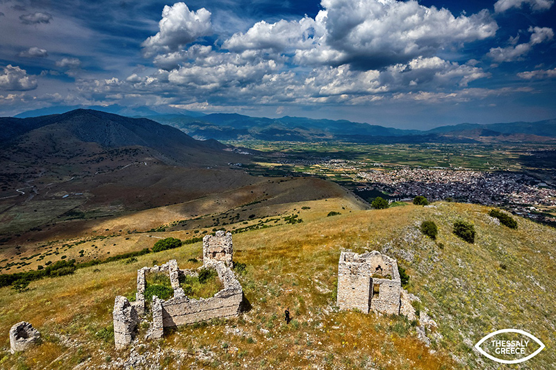 Καζάρμες στο Λουσφάκι Τυρνάβου