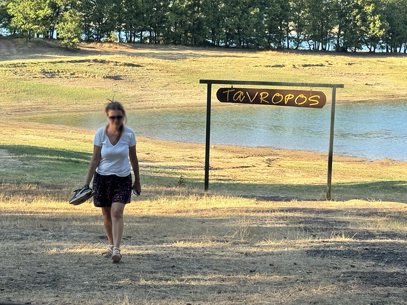 Με το φακό του tirnavospress.gr στο Νεοχώρι Καρδίτσας και στη λίμνη Πλαστήρα