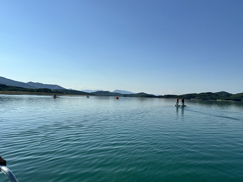 Με το φακό του tirnavospress.gr στο Νεοχώρι Καρδίτσας και στη λίμνη Πλαστήρα