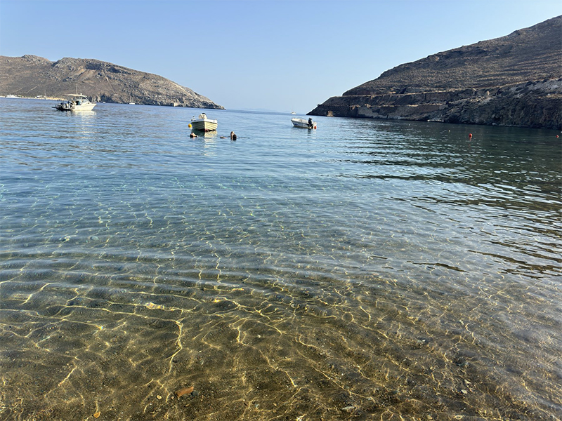Σέριφος: Το νησί των Κυκλάδων με την άγρια ομορφιά τα κρυστάλλινα νερά και τη φιλοξενία